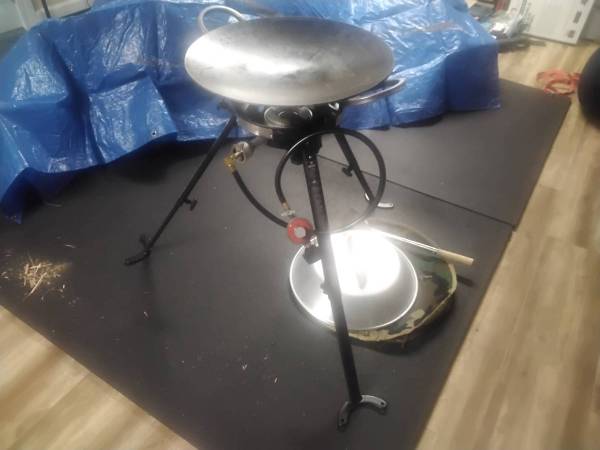 Portable camping griddle 1