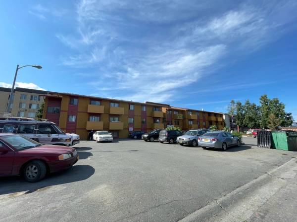 $1,307 / 1br - 750ft2 - Controlled Access, Pets Allowed, Individual Climate Control (1046 W 26th Ave, Anchorage, AK)63991792528771124