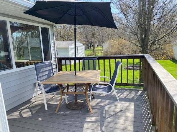 $1,400 / 3br - KELLEYS ISLAND OH CLAUDIA'S COTTAGE  116 CEDAR  DR (116 CEDAR DR)63840109255041122