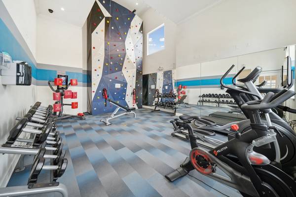 $920 / 615ft2 - Abundant Natural Light, in Tulsa OK, Studio/1B63982280142723120