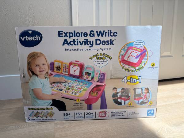 vTech Explore and Write Activity Desk (pink) 1