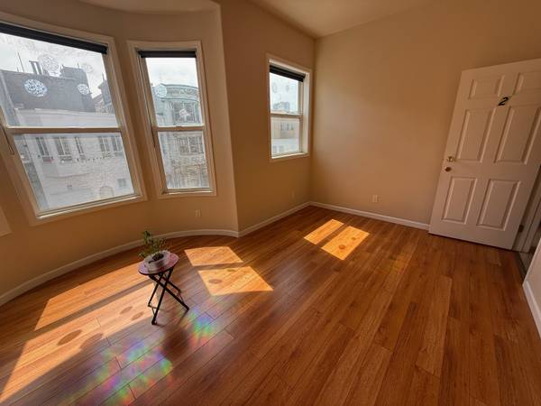 $1,050 / 6br - Prime North Beach, newer remodeled, unfurnished private room for rent (north beach / telegraph hill)63847025702659122
