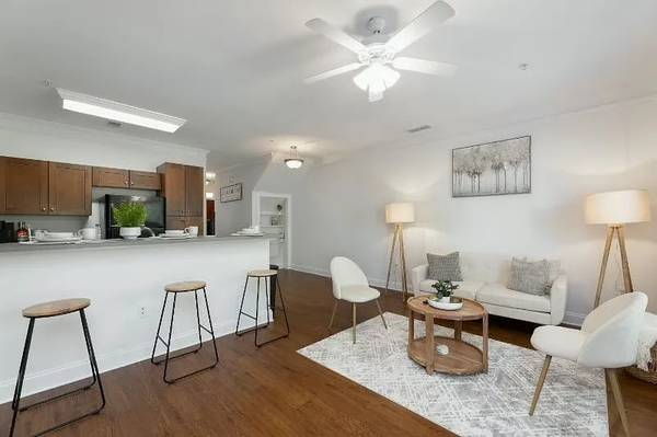 Spacious 3 Bed/3 Bath Townhouse in Columbia, SC - Available 9/15 - $19 1