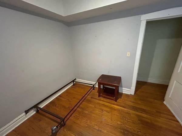 $650 / 120ft2 - Rooms 4 Rent (Albany Park)63898603270275121