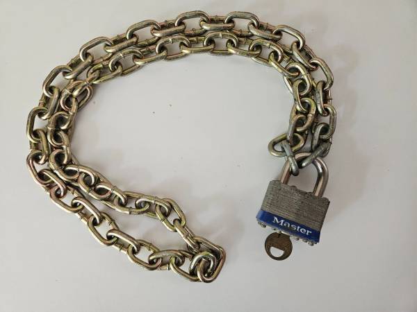48 INCH CHAIN WITH MASTER LOCK/KEY 1