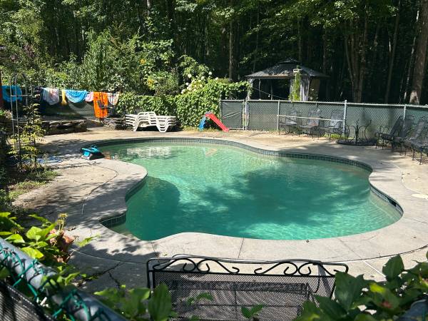 $650,000 / 3br - 3081ft2 - Casa en venta por el propietario 3 habitaciones 3 baños (Chichester N.H.)63655335364995123