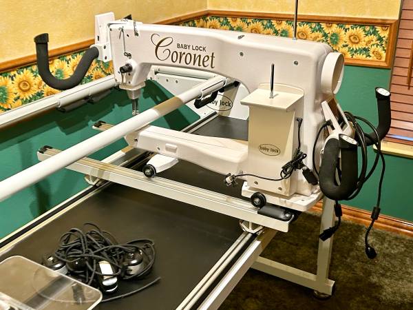 BABYLOCK Coronet Longarm Quilting Machine /  5' Quilting Frame / Handi Quilter B 1