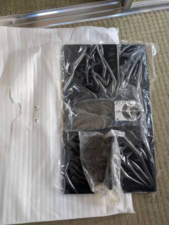 Panasonic TV - Pedestal 1