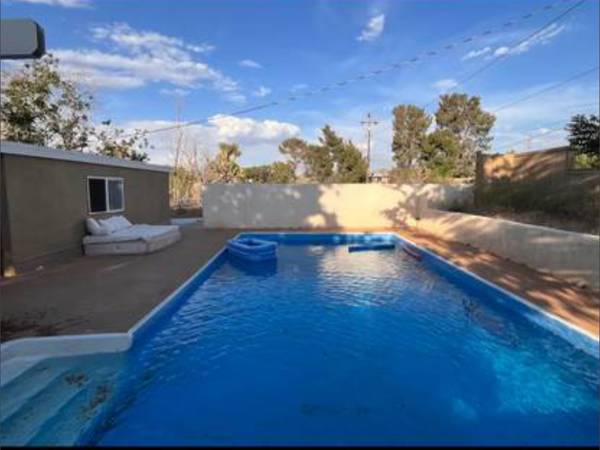 $700 Rooms now (Yucca)63758459377537121