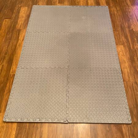 Interlocking Foam Tile Squares Fitness Floor Mat Play Mat 6 - 24"×24"× 1