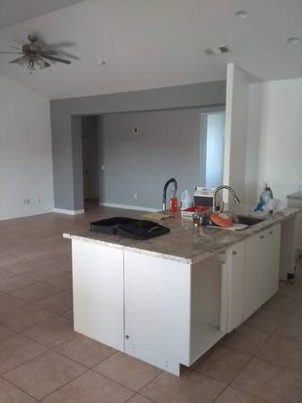 $2100.00 / 4br - 2390ft2 - Single Family residence with Casita63686282535041122