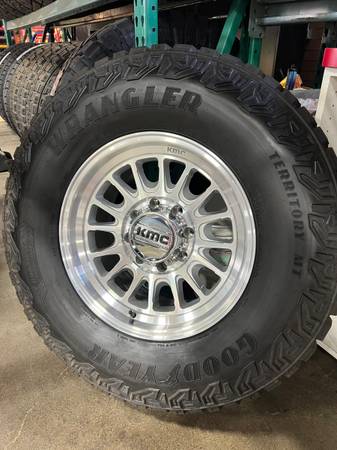 KMC Impact FFT (flow formed technology) wheels on 35” Goodyear tires 1