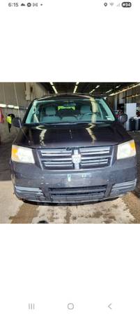 2010 Dodge Grand caravan  SE 1