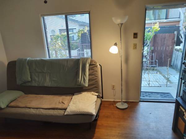 $1,995 / 350ft2 - Gran estudio en Mission Beach63866050558083122