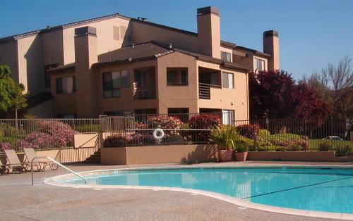 $2,998 / 2br - Fremont Spacious 2Br/2Ba Home with View Near BART/Park/Shopping (fremont / union city / newark)63940543839491123