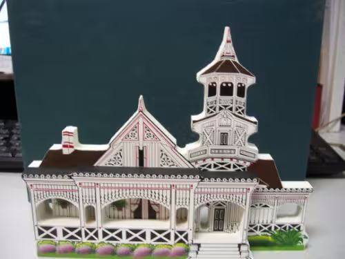 Shelia' s Collection  Baldwin House 1