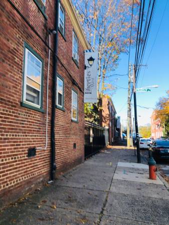 $1,299 / 2br - 800ft2 - ✨ Cozy 2 Bedroom in a Gated Community – Only $1299 ✨ (Northern liberties)64024499486209121