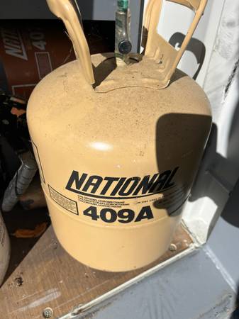 R409A 30lb refrigerant sealed $800 1