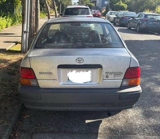 Toyota Tercel 1997 con pocos kilómetros - $2500 (Seattle)63470764454145121
