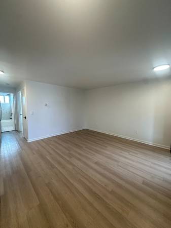 **1 Month Free!!** Beautiful Lousiville Modern Renovated 1 Bed!! 1