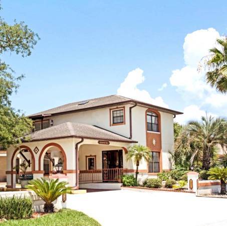 $450 / 1br - Motel Rooms for Rent - CHEAP! (St. Augustine)63654672996611120