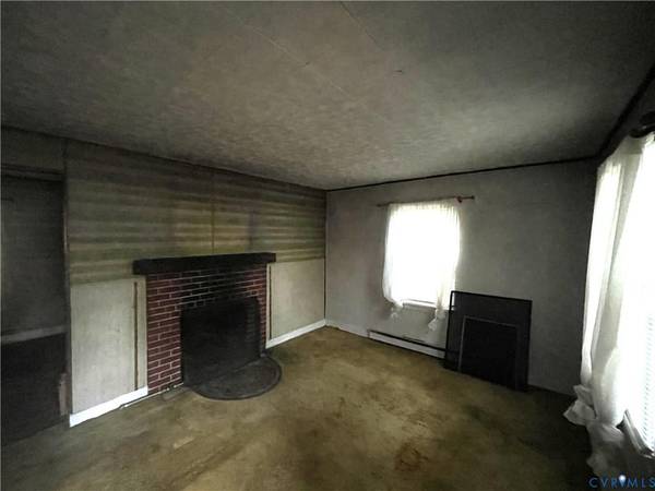 $135,000 / 2br - 1283ft2 - Awesome Opportunity! (Richmond)64027112811266121