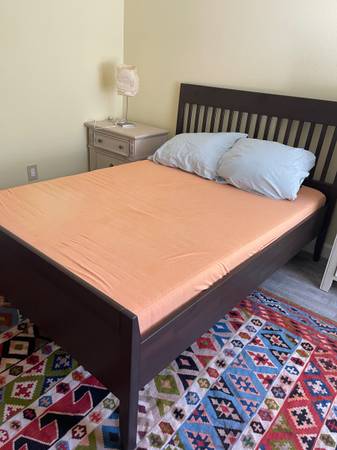 $1,385 Habitación Amueblada en Alquiler (Moorpark)63800618284033122