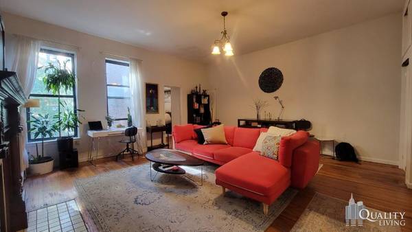 $3595.00 / 1br - West 88 St & Riverside Dr. Impresionante luminoso espacioso. Ladrillos vistos. Deco- (Upper West Side)63689827134465120