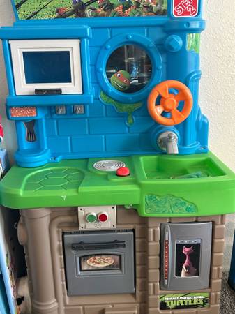 Ninja Turtle Step 2 play kitchen 1