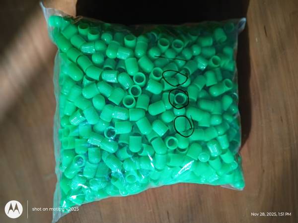Green Plastic Valve Tire Stem for Car or Truck. Lot of 1000. 1