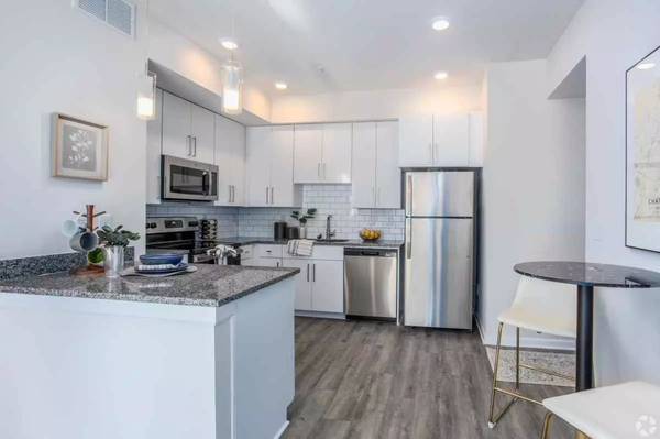 $1,484 / 1br - 700ft2 - Rent a great 1 bed / 1 bath! (Concord - Vietnam Veterans Park)63925334370563124