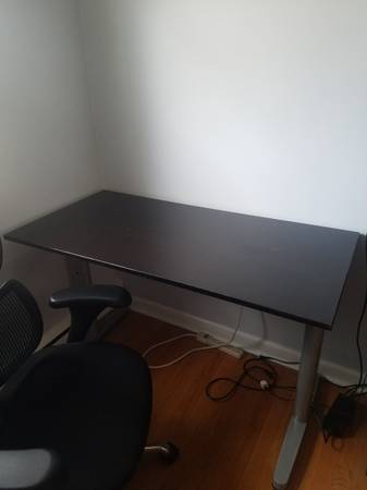 desk 1