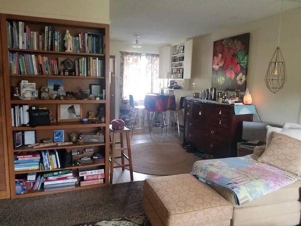 $775 / 2br - Furnished room in quiet home (Sehome Hill)63509634617987124