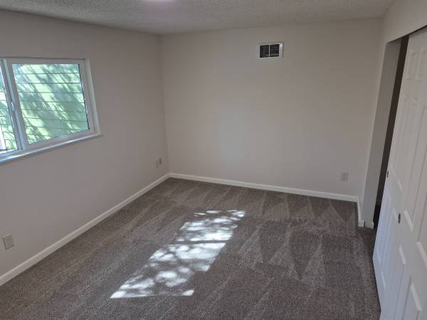 $1,195 / 1br - 1 Dormitorio 1 Baño! ¡$300 de descuento al mudarse! ¡Aplicaciones gratuitas! (GRESHAM)63831537110913123