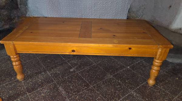 Coffee & End Table  Nice Condition 1