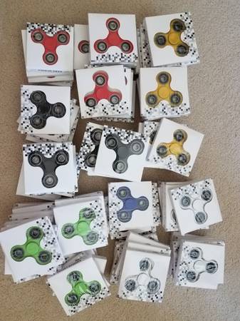 NEW 12 PACK FIDGET SPINNERS SPINNER EDC 12 FOR $10 1