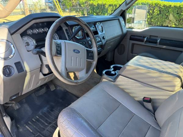 2008 Ford F350 Powerstroke - Photo 12