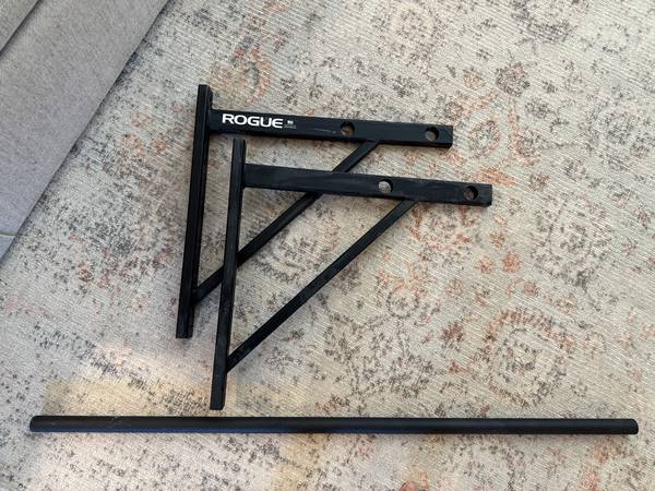 Rogue Pull-up bar (P-3 Pull-up System) 1