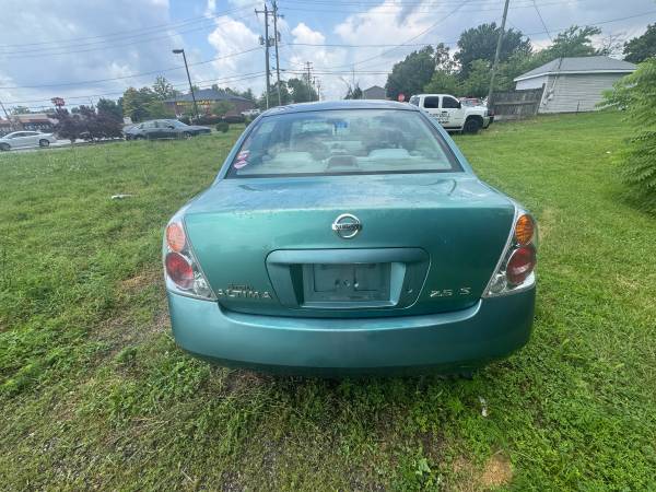 2003 Nissan Altima - $2,200 (Jeffersonville)63654695730049122