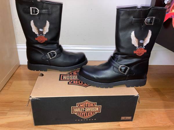 Brand New Harley Davison Boots in the Box Size 7 Cash in person only 1