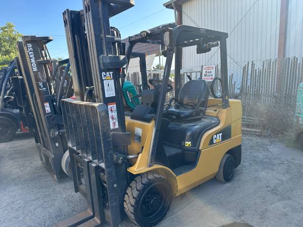 Forklift 2019 Cat 2C6000 (Lease Return, Excellent Condition) 1