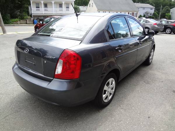 2011HyundaiAccentGLSInspected&Warrantied!Clean!GasSaver!RunsExcellent! - $4,495 (228 Main Street, Scituate, RI 02823 (MainStreetAutos.com)63478904604803121