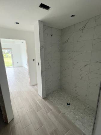 $264,900 Under Construction - Buyer Must Complete! 4 Bed 3 Bath 2 Car Garage (Cape Coral)64002015576195123