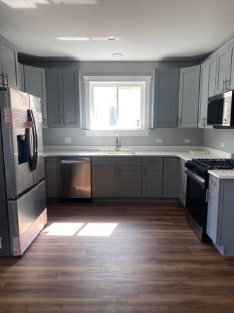 $3,000 / 4br - 3000ft2 - 4 bedroom 4 bath Home (Berwyn)63898731675011122
