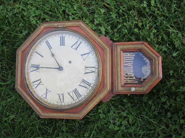 Wooden Regulator Clock 1