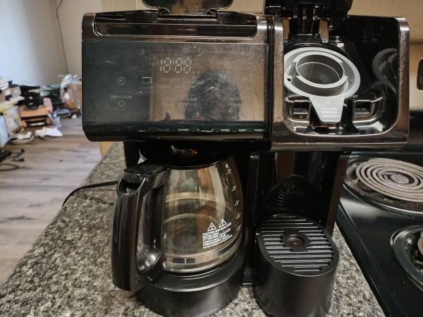 Hamilton smart flex brew coffee maker for sale 1