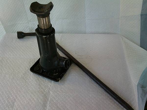 Ford Original Axle Jack  1916-1931 1