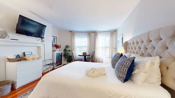 $3,000 / 1br - Habitación en Brookline en apartamento de 1 dormitorio | Cerca de Saint Mary's Street63699295137537120