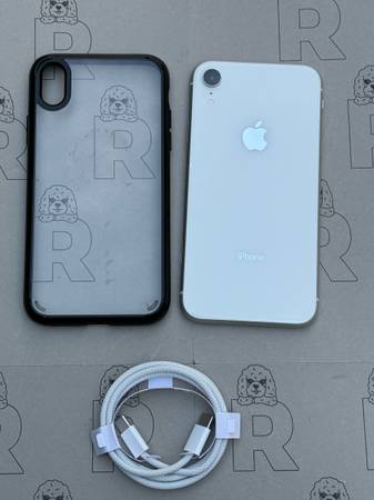 IPhone Xr 256g Factory unlocked flawless 1