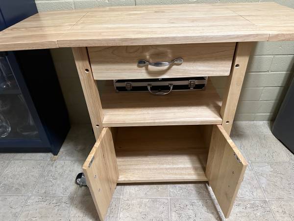 IKEA table 1